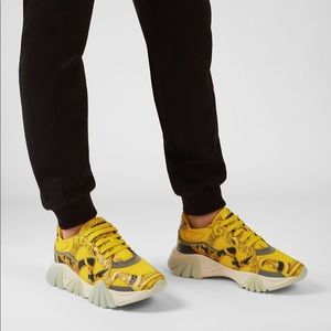 Versace Squalo sneakers baroque print